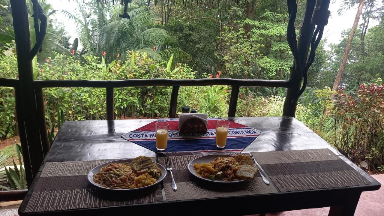 Vista Alta Ecolodge Bahia Drake Драке Экстерьер фото
